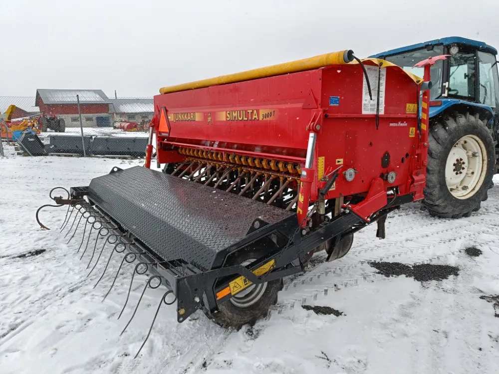 Junkkari Simulta S3000T / takapyöräkone kiekkovantailla