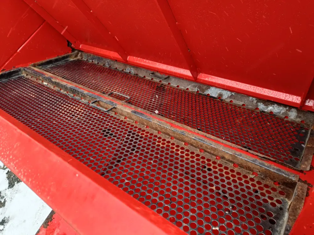 Junkkari Simulta S3000T / takapyöräkone kiekkovantailla