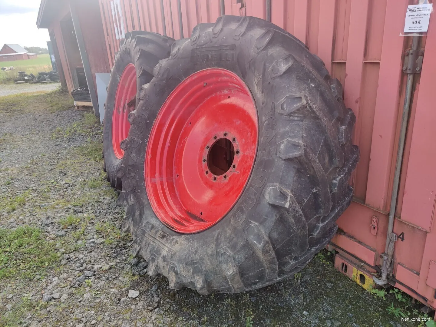 Fendt 818 takarenkaat vanteineen / rengaskoko 650/65R42 Pirelli renkaat