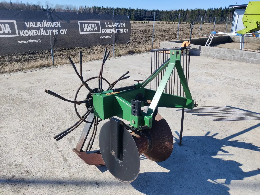 Ylömec perunannostokone / heittopyöräkone