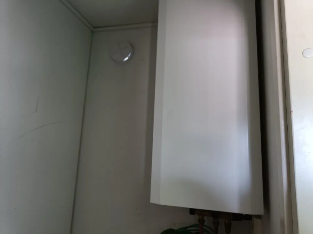 Sosiaalitilakontti 715cm / Myydään asiakkaan lukuun!