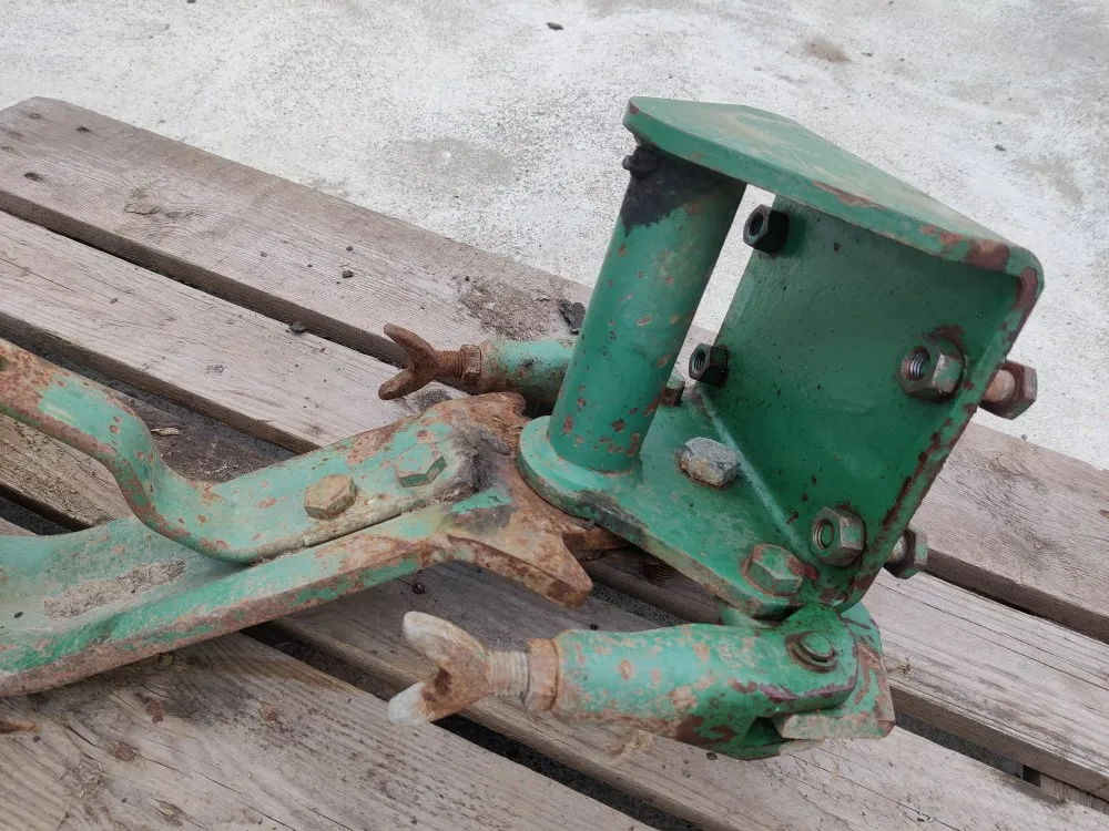 Tukipyörä Kverneland E8 paluuauraan /