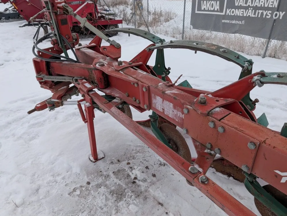 Kverneland AD85 Variomat 4-siipinen / Hydraulinen viilunsäätö, katso video!