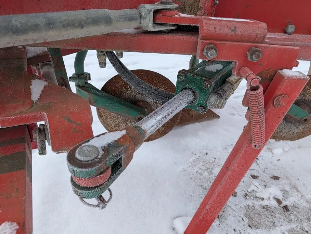 Kverneland AD85 Variomat 4-siipinen / Hydraulinen viilunsäätö, katso video!