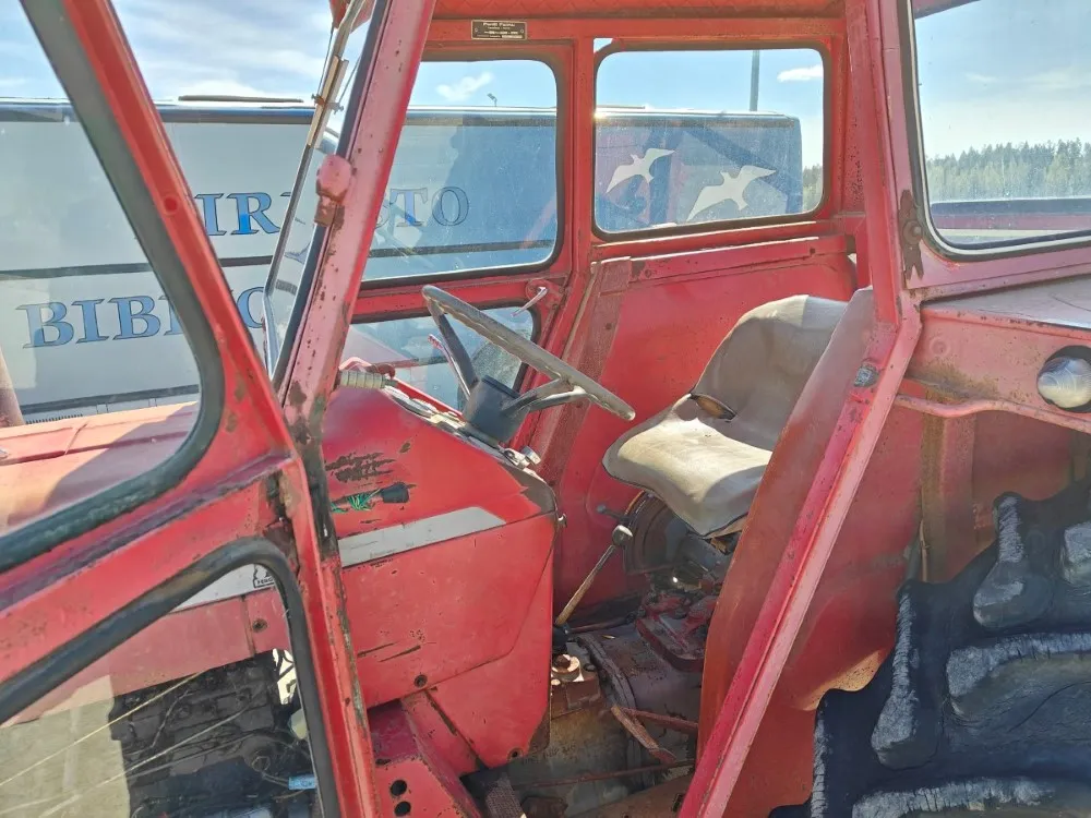 Massey Ferguson 165 Multi Power / Katso video!