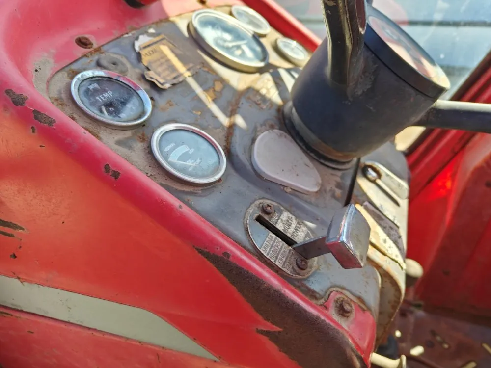 Massey Ferguson 165 Multi Power / Katso video!