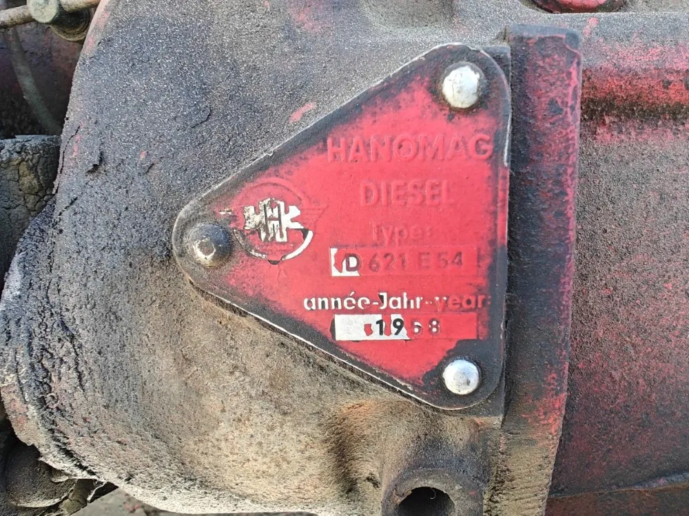 Massey Harris 820D / Harvinainen 2-sylinterinen diesel