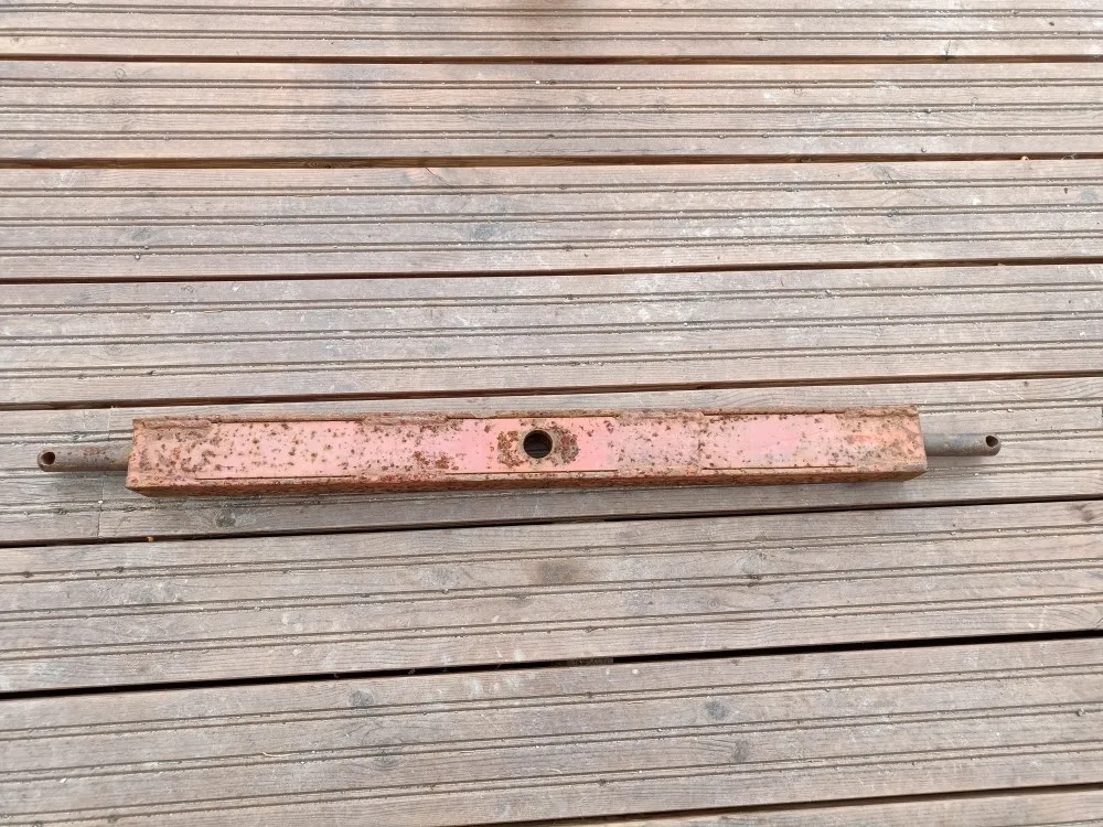 Vetokarttu pituus 865mm, päät 22mm / Keskireikä 26mm