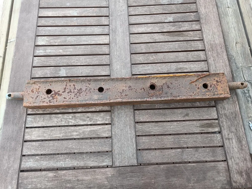 Vetokarttu pituus 910mm päät 28mm / Reiät 21mm