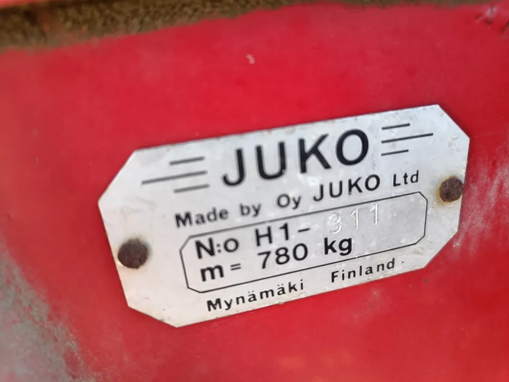 Kylvölannoitin Juko 250cm / puolihinattava laahavantailla