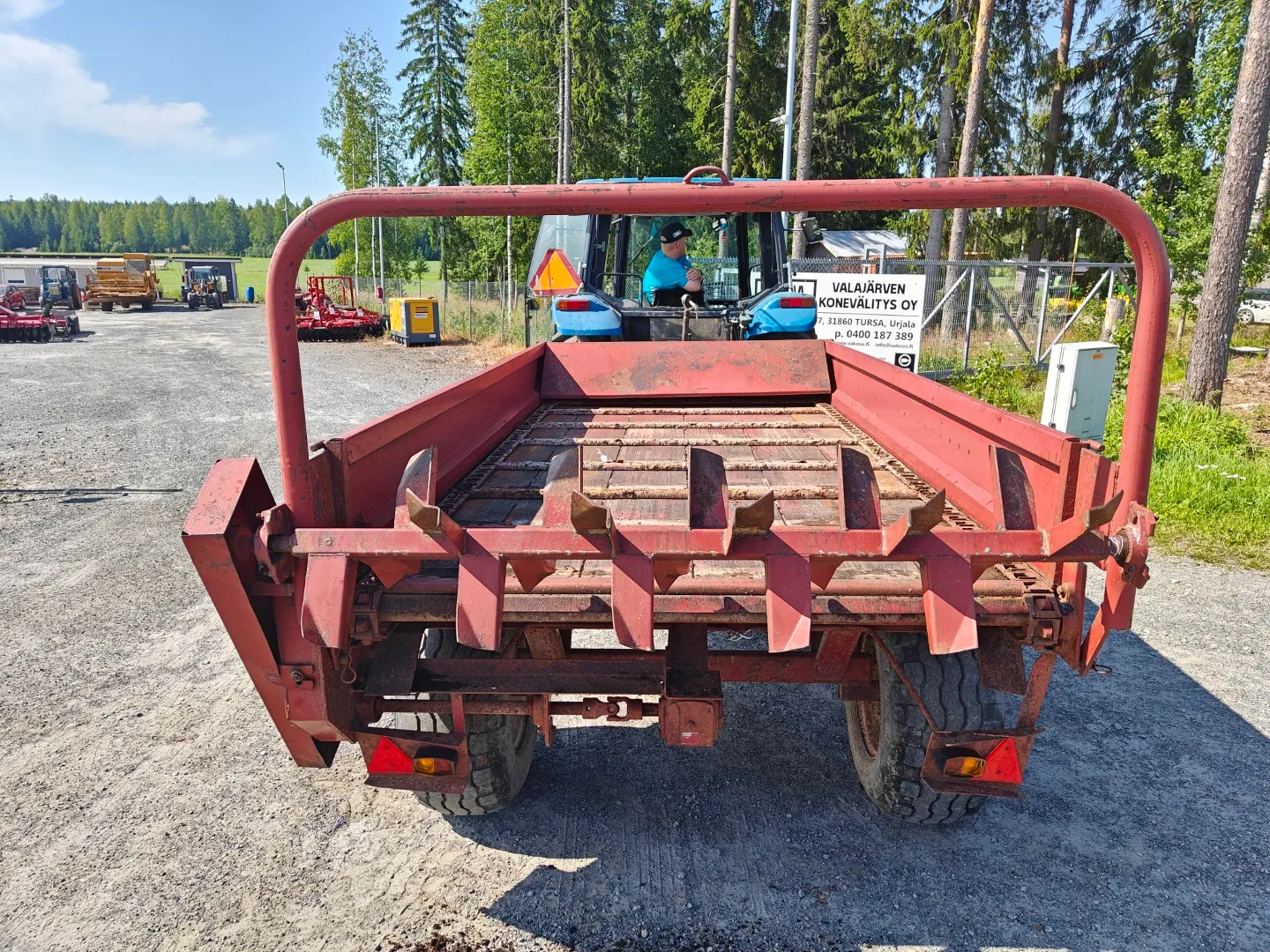 Rysky 5000 yleisperävaunu / Lantakärry - Katso video!