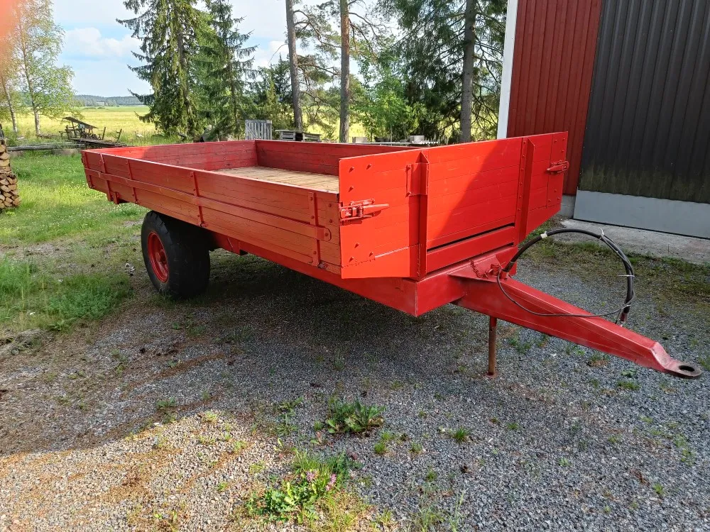 Kipa kippikärry 1-akselinen / Kantavuus 7000kg, siisti kärry