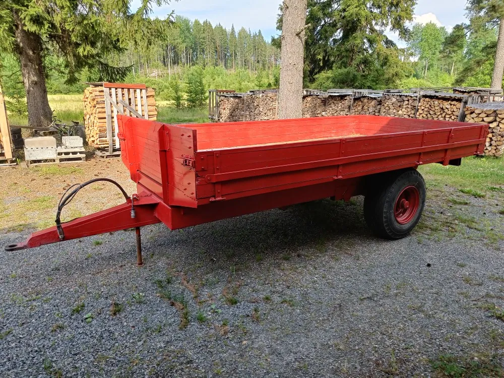 Kipa kippikärry 1-akselinen / Kantavuus 7000kg, siisti kärry