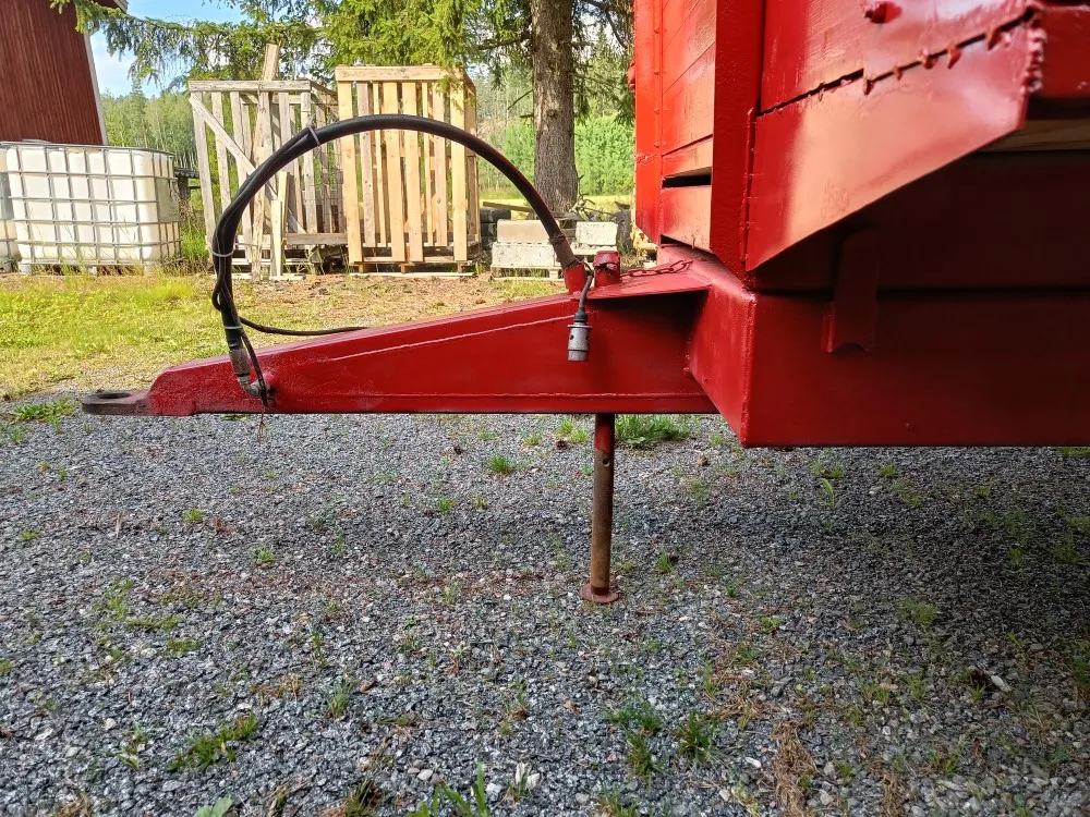 Kipa kippikärry 1-akselinen / Kantavuus 7000kg, siisti kärry