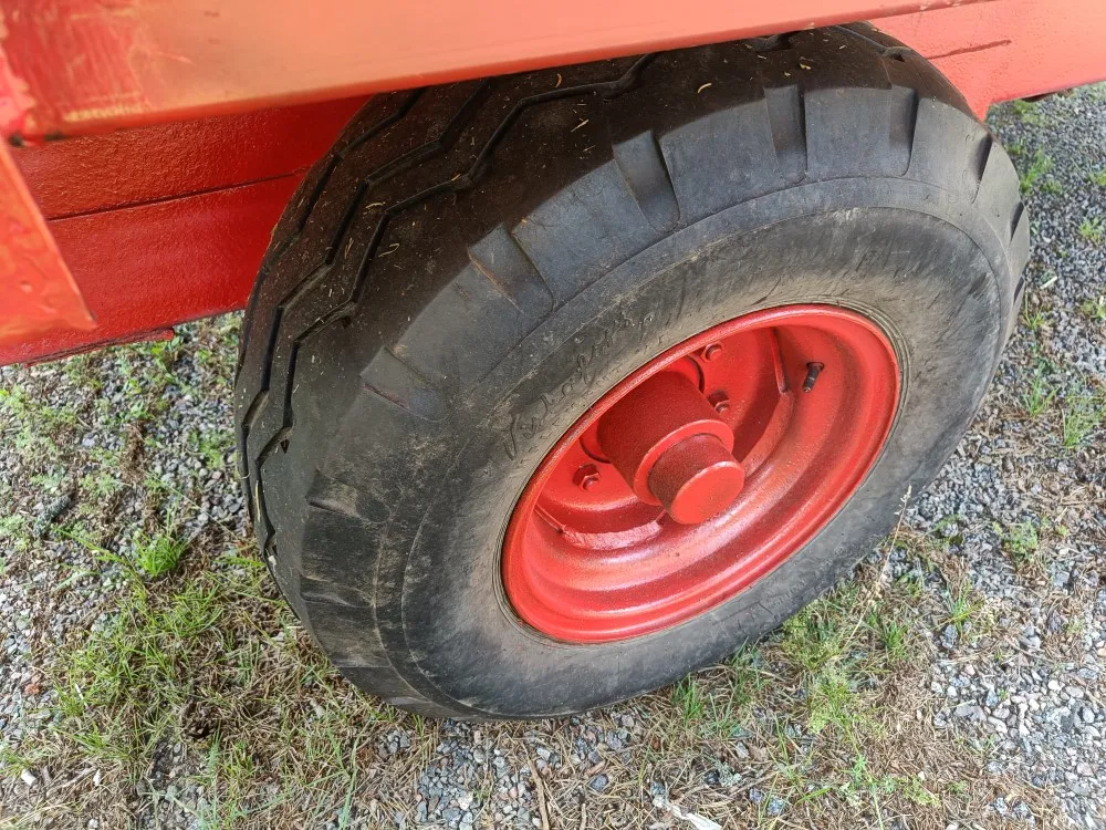 Kipa kippikärry 1-akselinen / Kantavuus 7000kg, siisti kärry