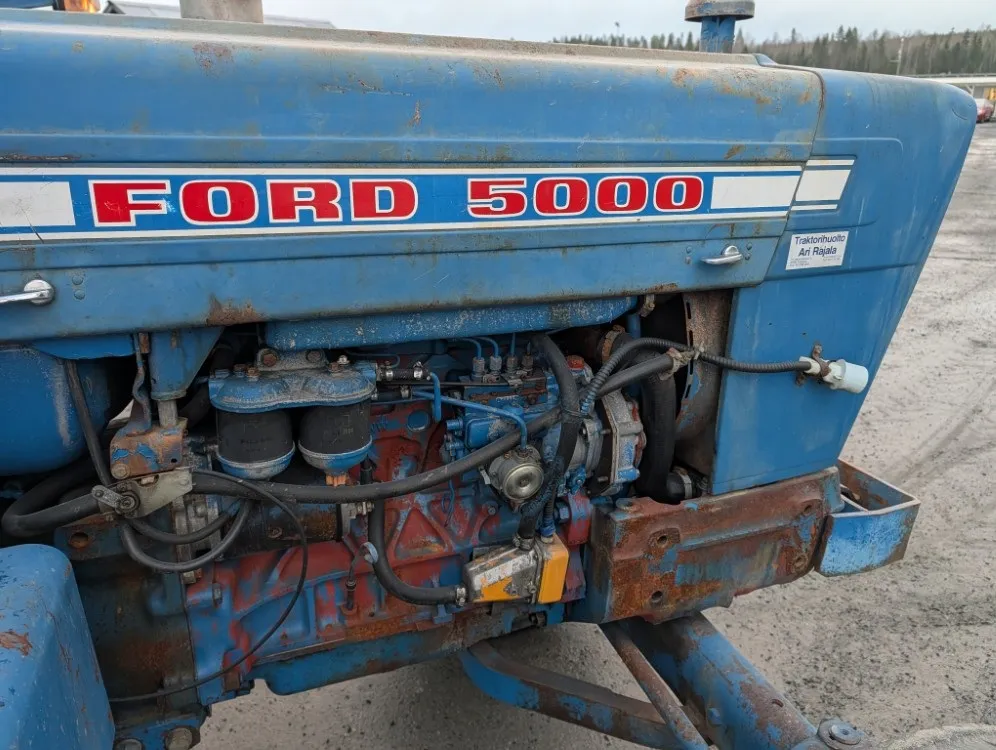 Ford 5000 traktori / Alkuperäiskuntoinen - Katso video!