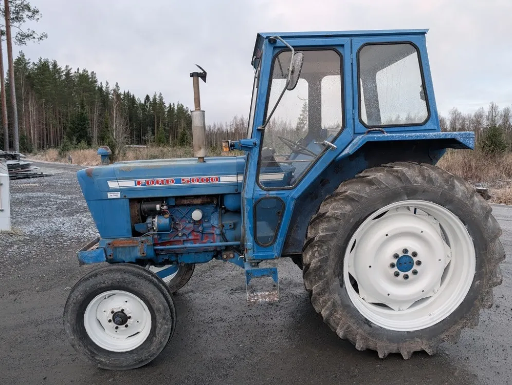 Ford 5000 traktori / Alkuperäiskuntoinen - Katso video!