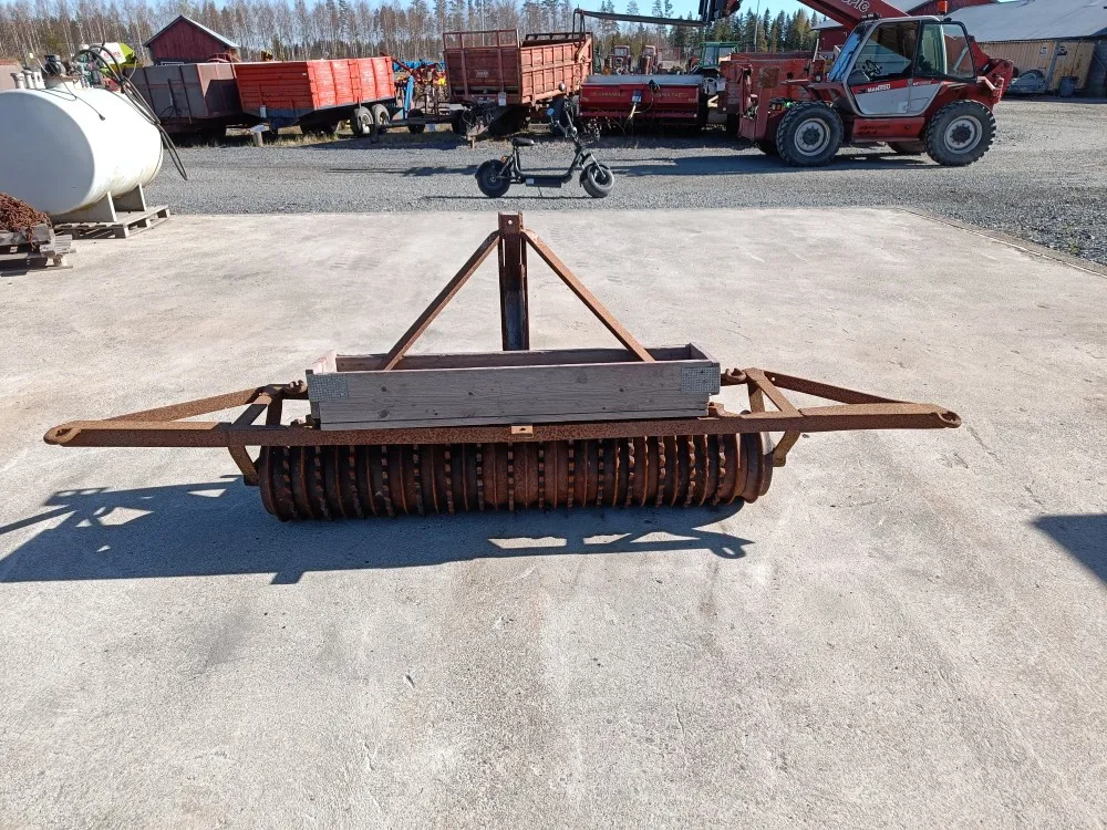 Jyrätukki 170 cm vetopäällä /