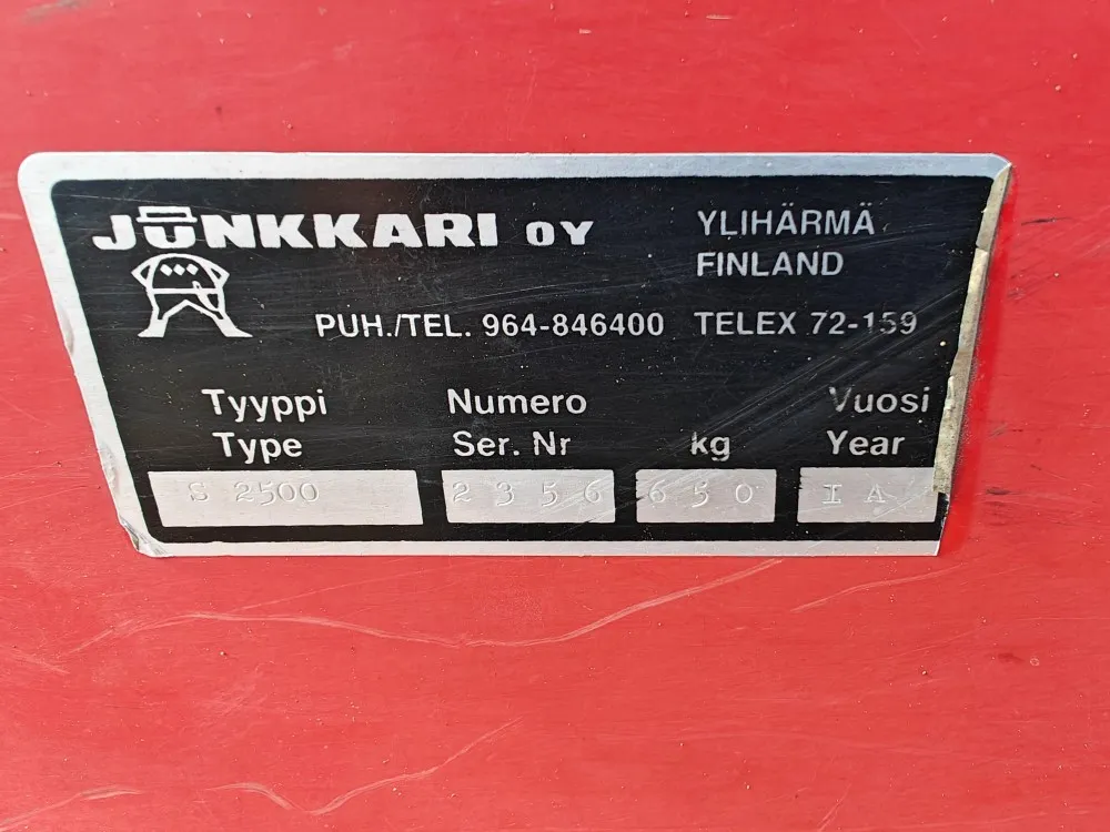 Kylvölannoitin Simulta Junkkari S2500 / Kiekkovantailla ja alumiinikansilla