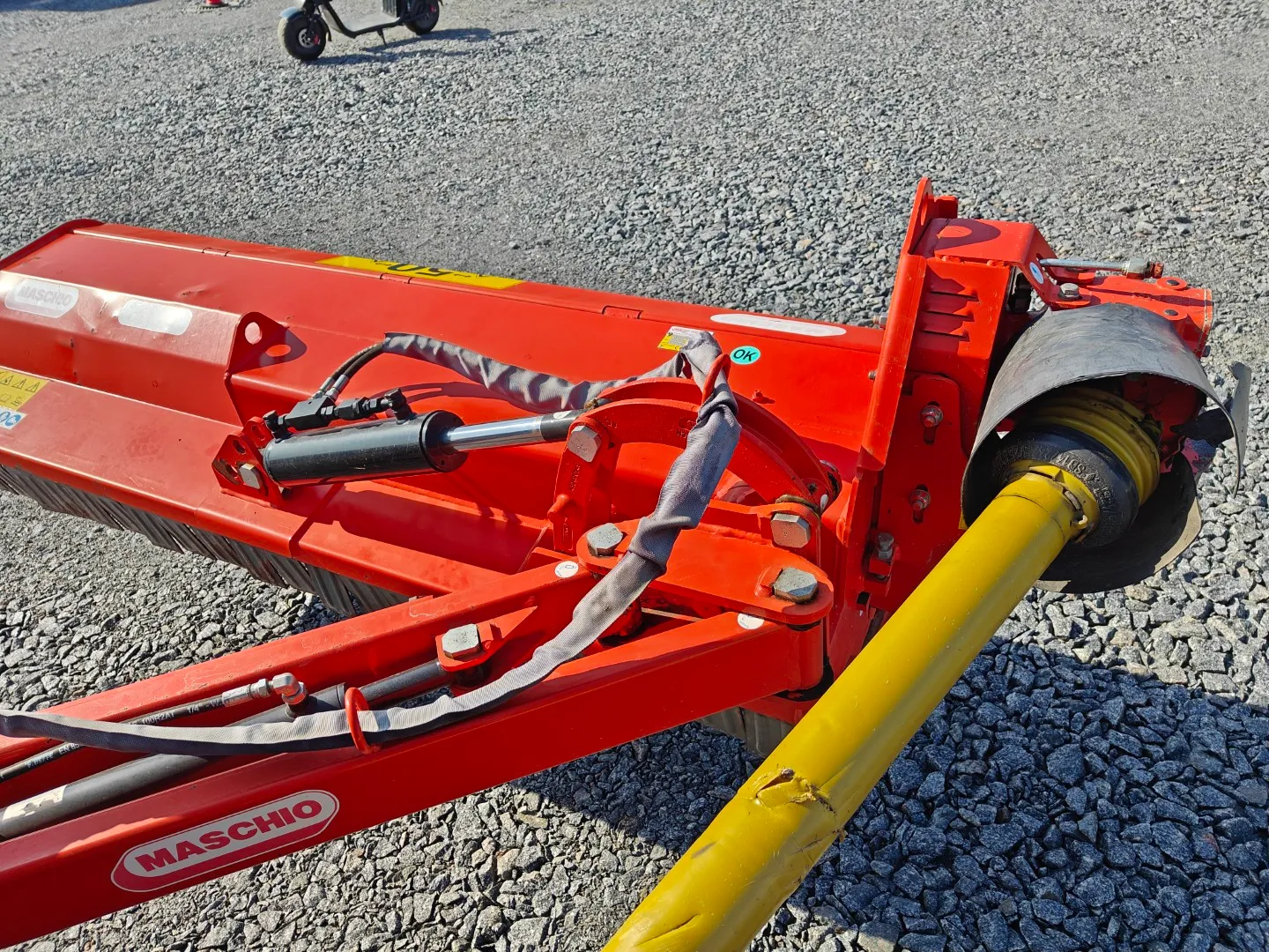 Maschio Giraffa 210 piennarmurskain / Siistikuntoinen - Katso video!