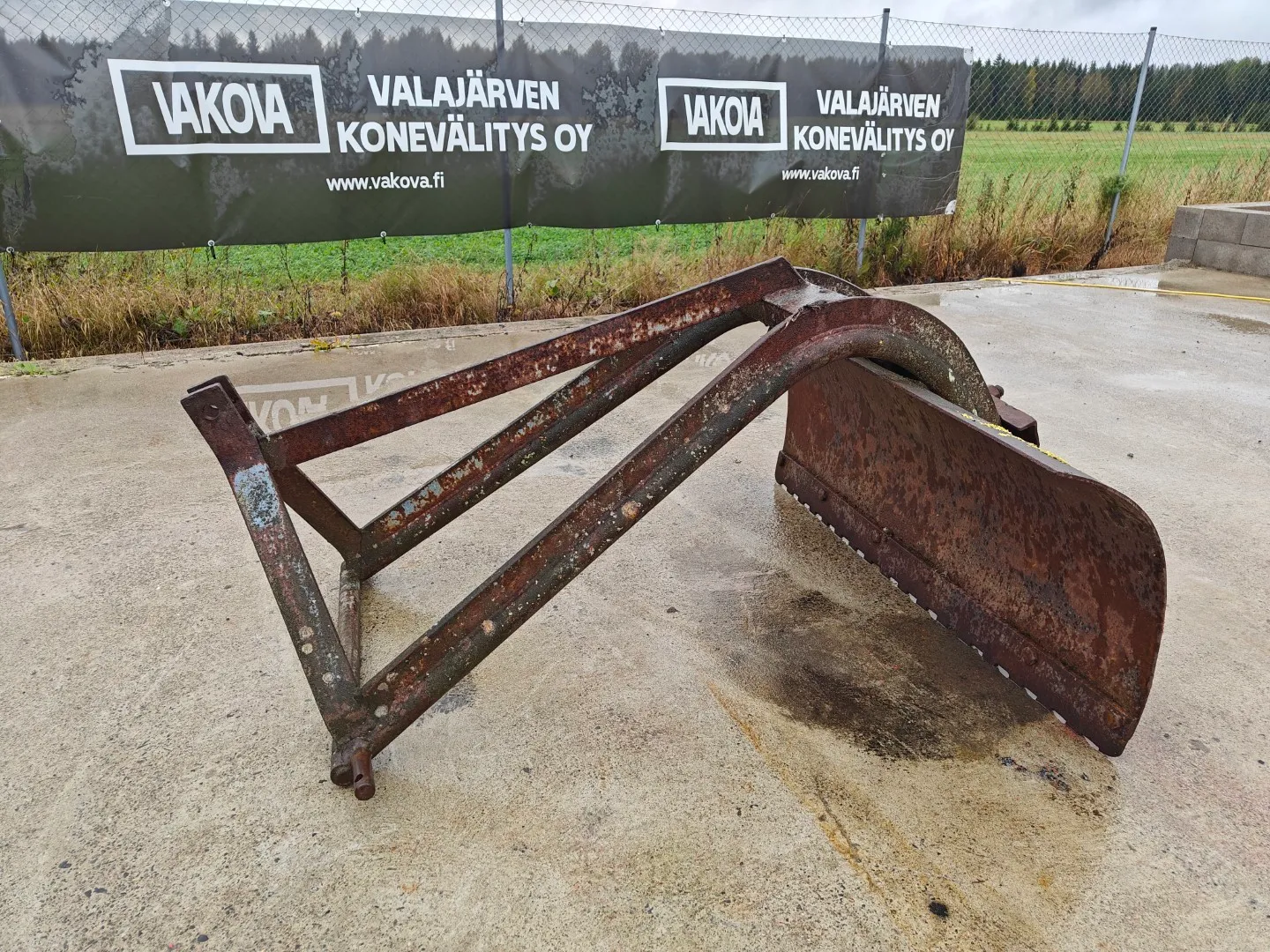 Takalana / kantokoukku / Yhdistelmäkone - maansiirtolevy + koukku