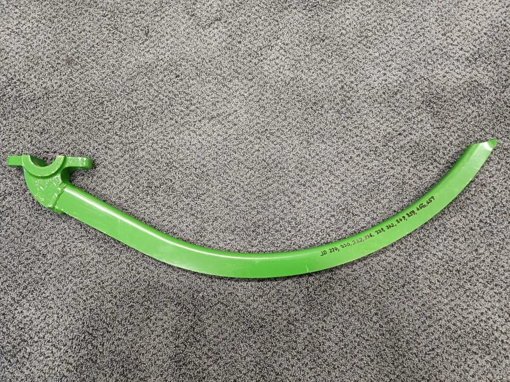 John Deere paalainmalleihin sopiva neula /