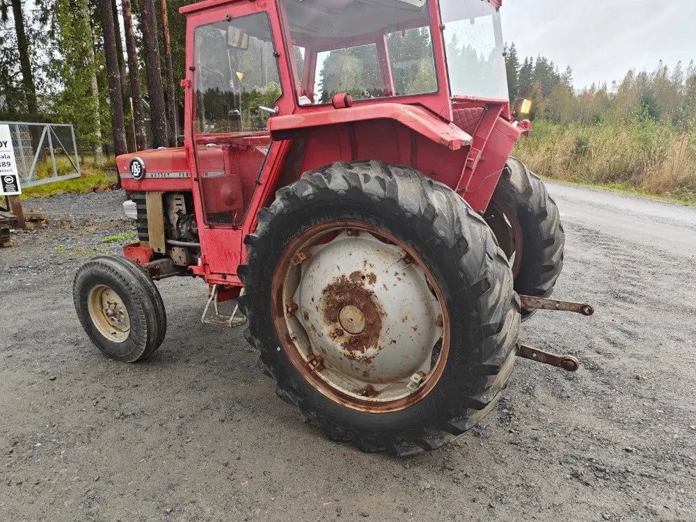 Massey Ferguson 165S, lisähydrauliikalla / Katso video!