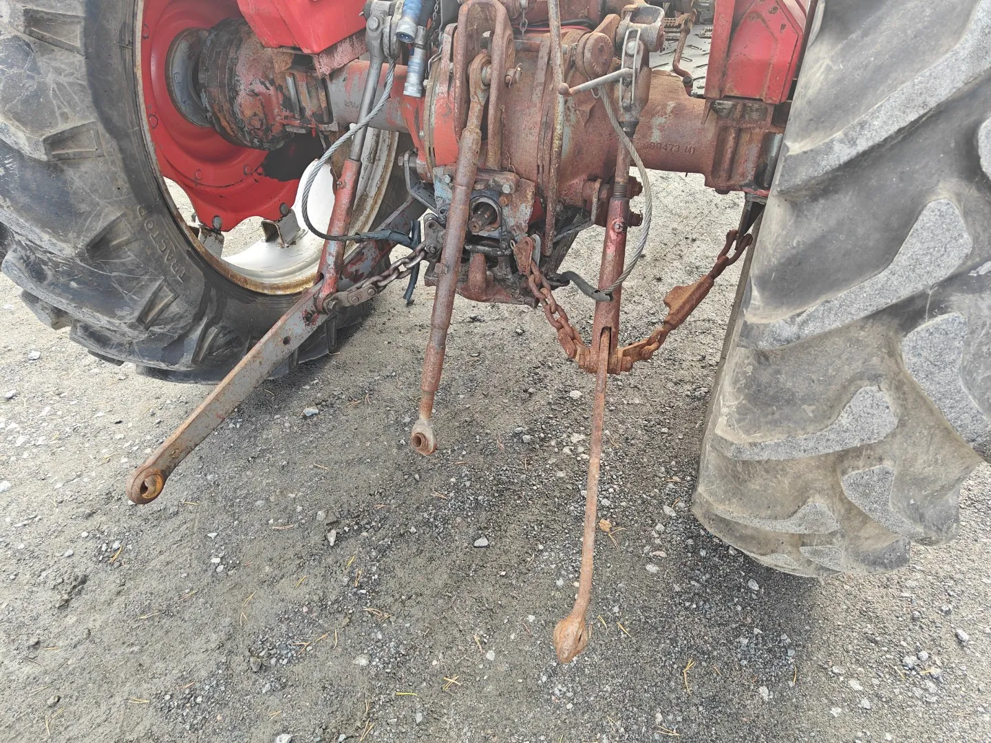 Massey Ferguson 175 Multi Power / Avomalli, katso video!
