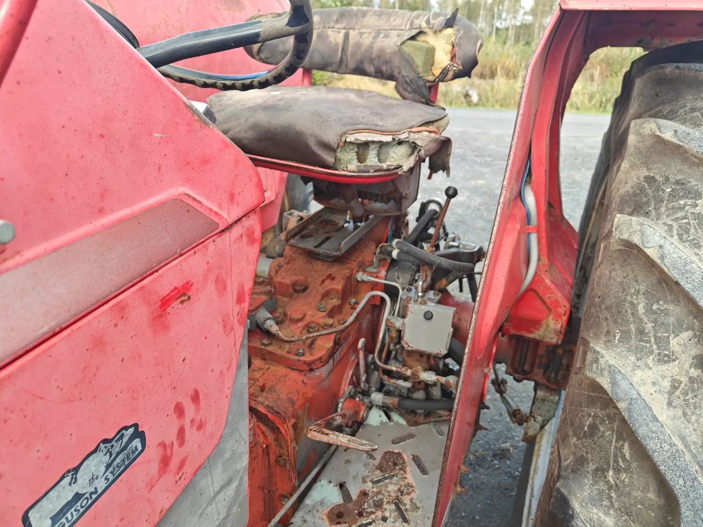 Massey Ferguson 175 Multi Power / Avomalli, katso video!