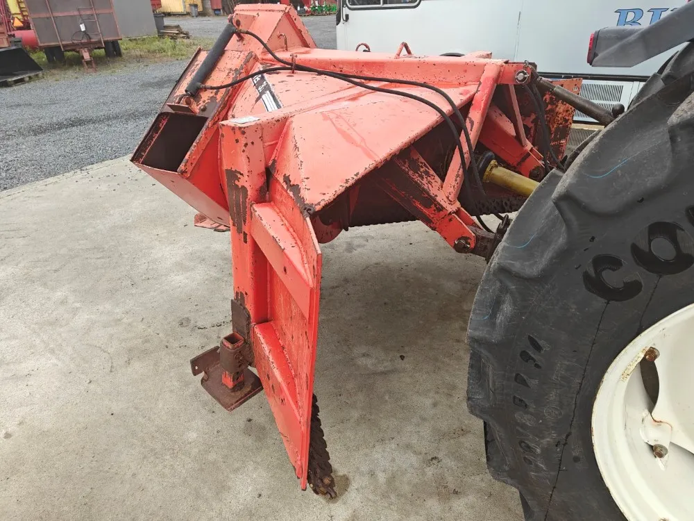 Lumilinko Esko 265cm / Hydrauliluukut ja alennusvaihde, katso video