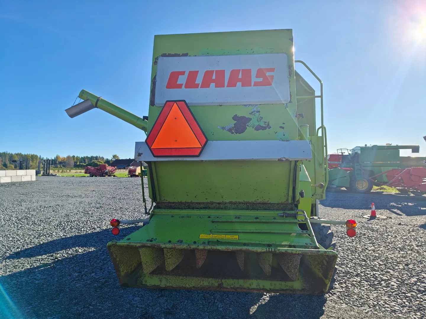 Claas Dominator 58 leikkuupuimuri / Katso video!
