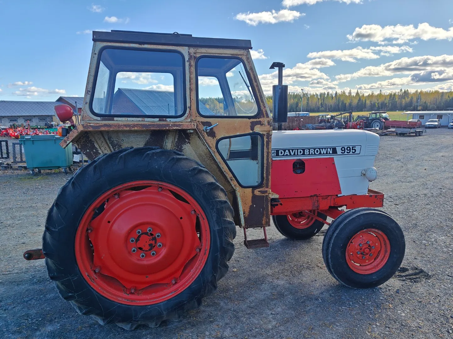 David Brown 995 traktori / 2930h - alkuperäiskuntoinen - Video!