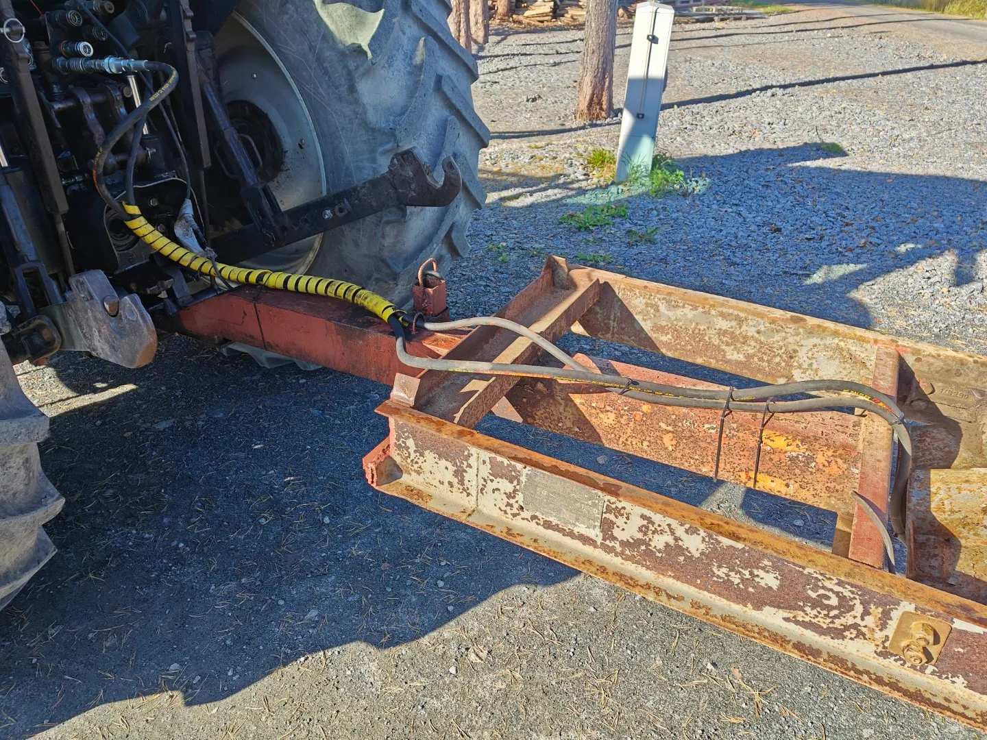 Kippikärry 1-akselinen / Peltilaidat ja -pohja - korjattavaksi