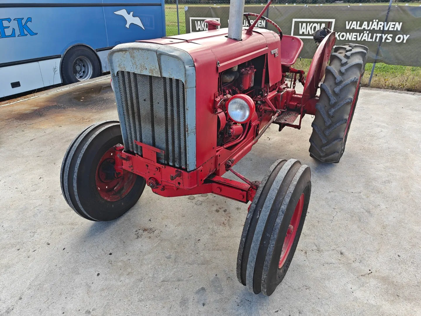 Valmet 361D traktori / Katso video! Myydään asiakkaan lukuun!