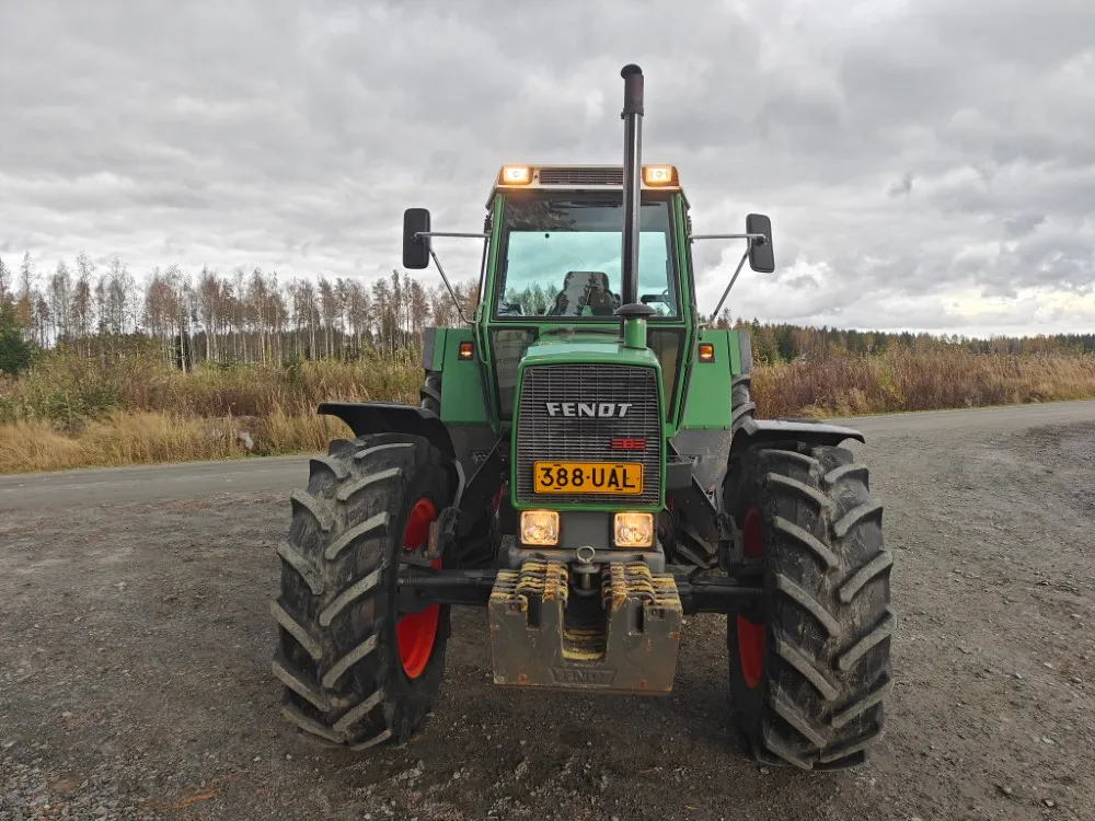 Fendt Farmer 312LSA Turbomatik / Traktori - Ajettu 4100h! - Video!