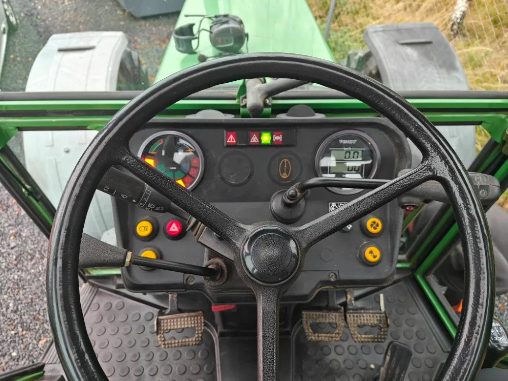 Fendt Farmer 312LSA Turbomatik / Traktori - Ajettu 4100h! - Video!