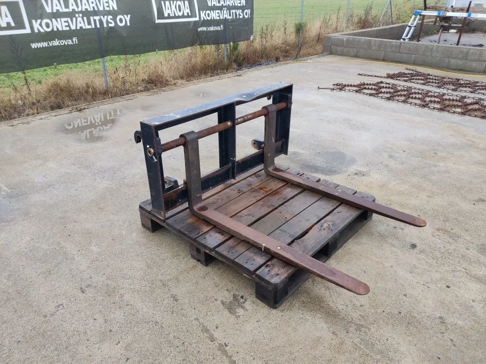 Trukkipiikit 100cm - EURO-kiinnike / Pienempään traktoriin