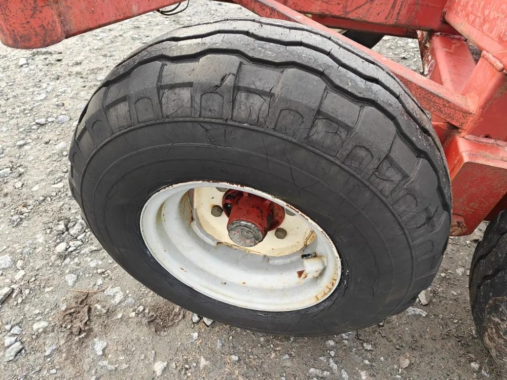 Rysky 8tn metsäkärry telillä / Jämerä kärry nivelaisalla