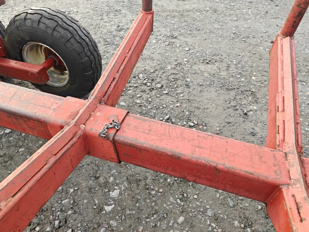 Rysky 8tn metsäkärry telillä / Jämerä kärry nivelaisalla