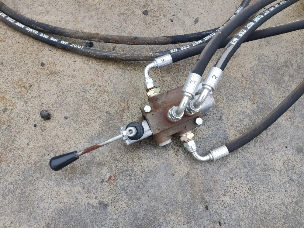 Ruumeenlevitin Spreader Inc / Claas 58S leikkuupuimureista - VIDEO