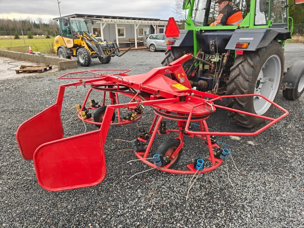 Ala-Talkkari KP320 pyöröharavapöyhin / Hyväkuntoinen - Katso video!