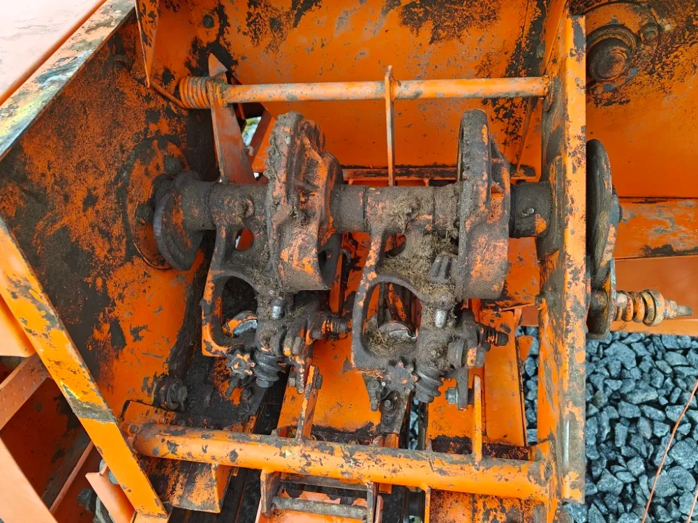 Wärtsilä PHP150 pienpaalain / Rivierre Casalis