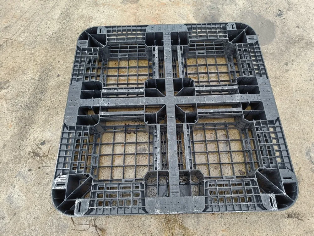 Kuormalava muovinen  1kpl / 1140 mm x 1140 mm - ritiläkannella