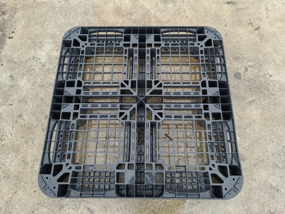 Kuormalava muovinen - 15kpl erä / 1140 mm x 1140 mm - ritiläkannella