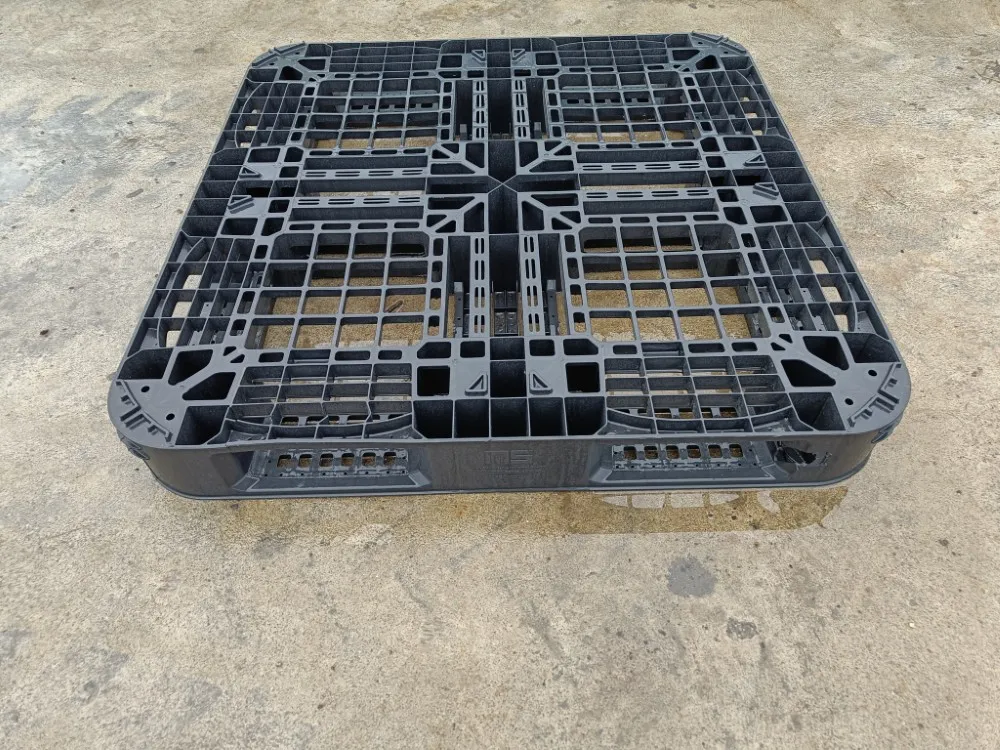 Kuormalava muovinen - 15kpl erä / 1140 mm x 1140 mm - ritiläkannella