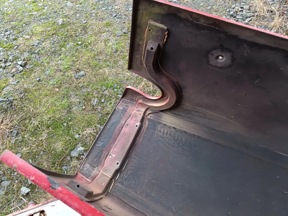 Case IH MXM 155 konepeitto / Traktorin konepelti