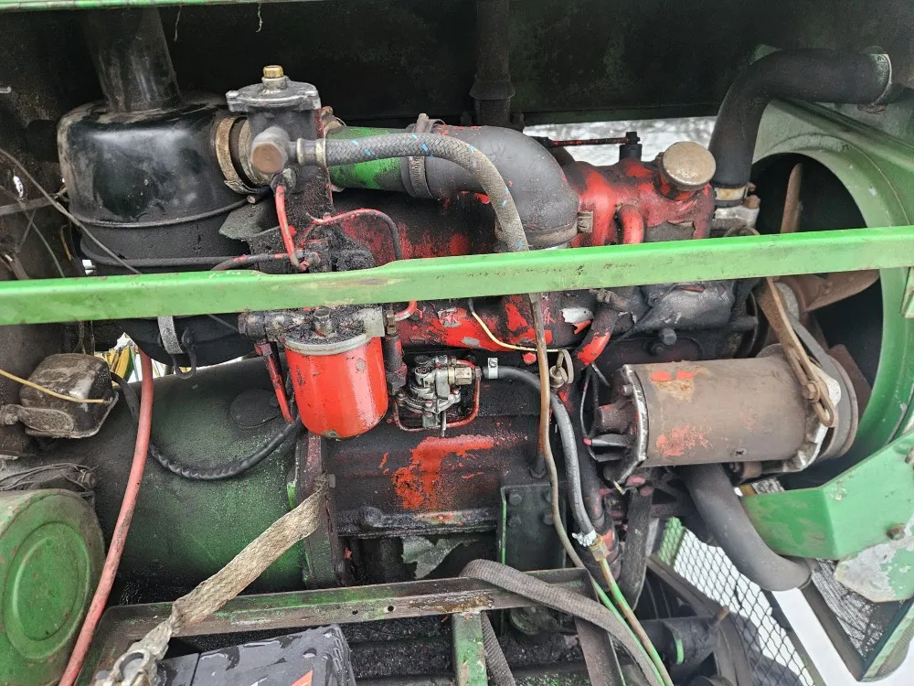 Perkins 4.99 moottori - täydellinen / 4-sylinterinen - Katso video