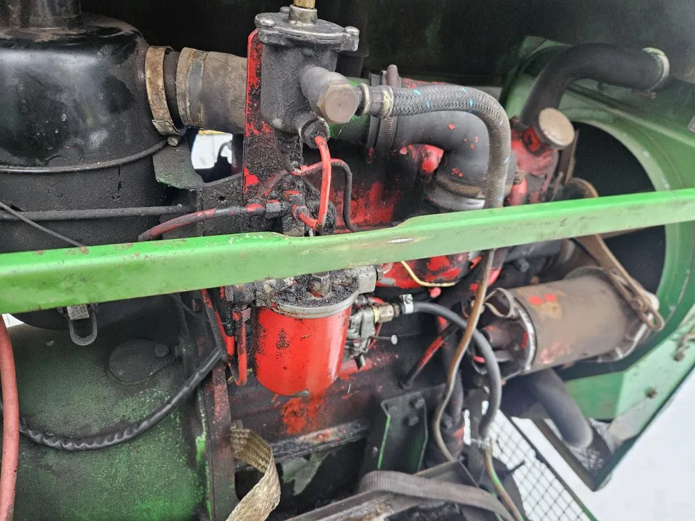 Perkins 4.99 moottori - täydellinen / 4-sylinterinen - Katso video