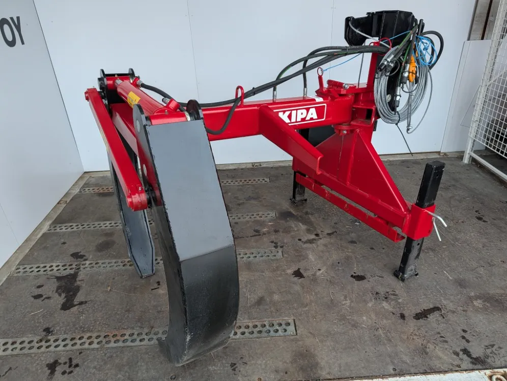 Kipa juontokoura vinssipaketilla / Hydraulikääntö - Katso video!