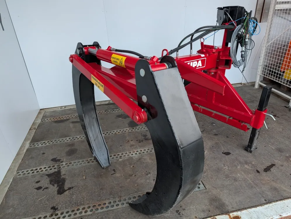 Kipa juontokoura vinssipaketilla / Hydraulikääntö - Katso video!